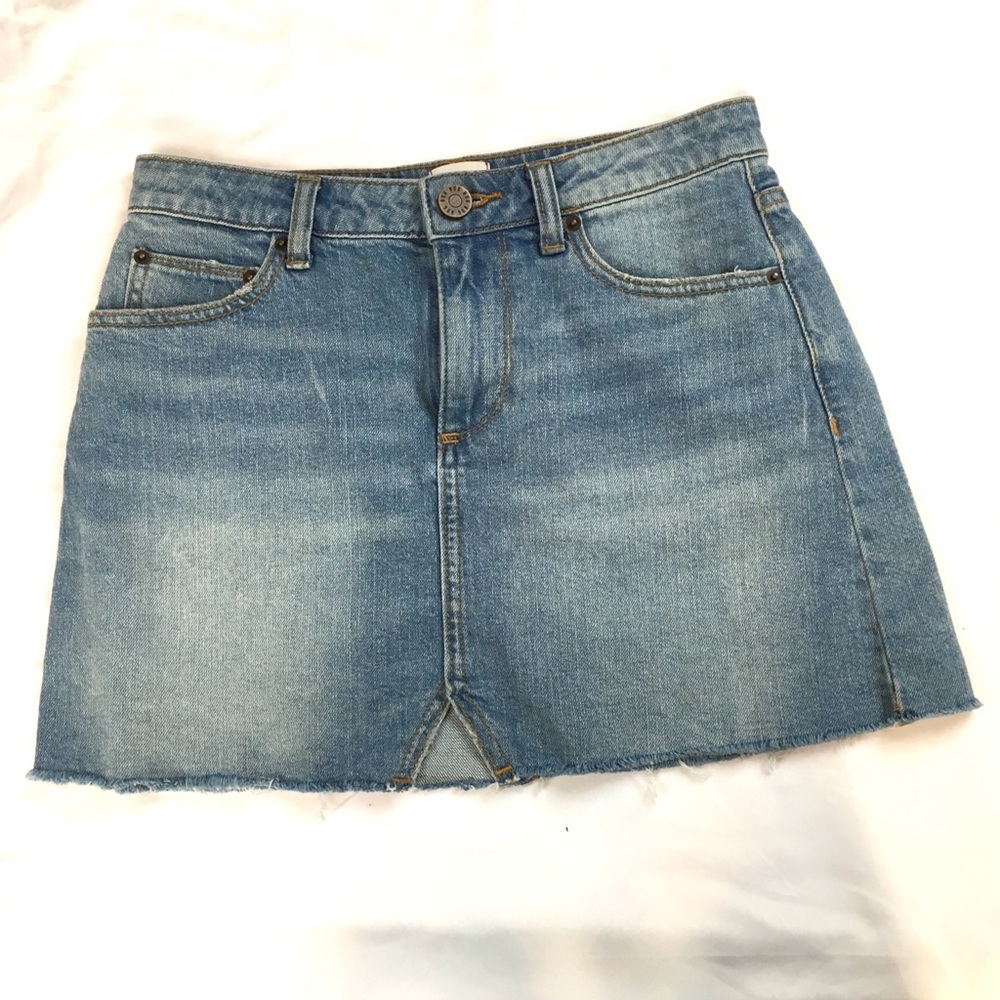 BDG Urban Outfitters notched denim mini skirt